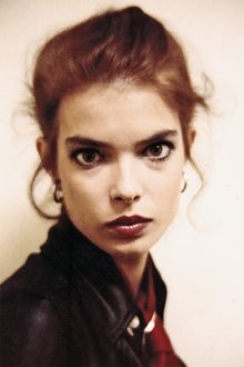 Photo of Zoë Lund