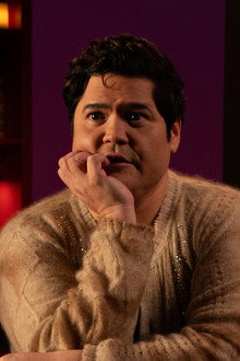 Killer Stories with Harvey Guillén