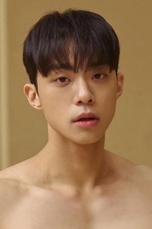 감동민