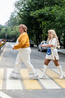 Бабушка-лёгкого-поведения-2