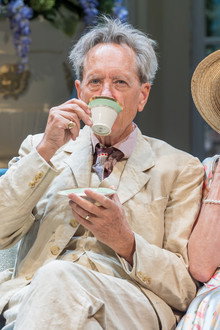 National Theatre Live: Hay Fever