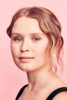 Photo of Eliza Scanlen