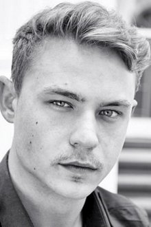 Photo of Dennis Mojen