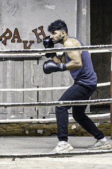 Dil Rakh: Gloves of Kin
