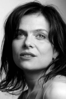 Photo of Sophie Linfield