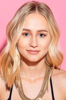 Alicia Williams