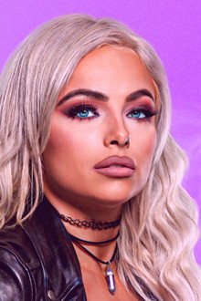 WWE Liv Forever