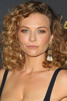 Photo of Leeanna Walsman
