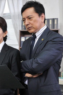 無敵の法律事務所　弁護の鉄人 橘明日香