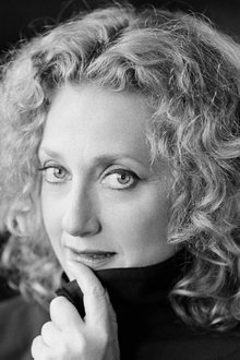 Photo of Carol Kane