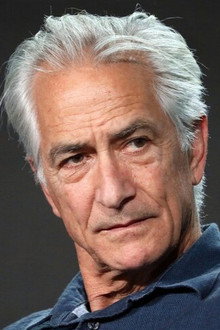 Photo of David Strathairn