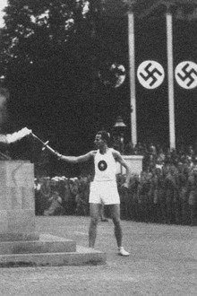 FASCISMO(s): Um Filme em Seis Partes