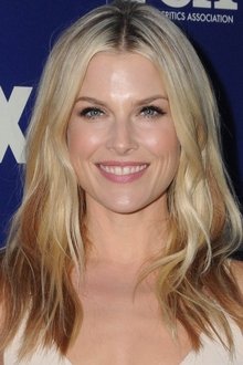 Photo of Ali Larter