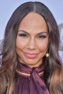 Photo of Amanda Brugel
