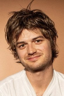 Photo of Joe Keery
