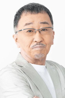深見亮介
