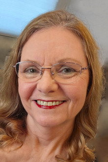 Photo of Sandy Johnson