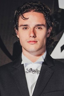 Harry Collett