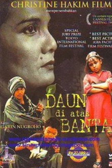 Daun di atas bantal