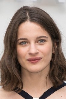 Photo of Rebecca Marder
