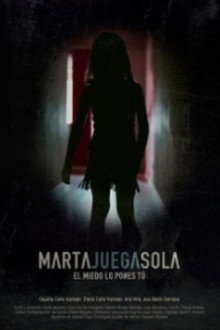 Marta juega sola