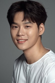 Photo of Yoon Ji-on
