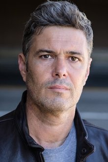 Photo of Carlos Bernard