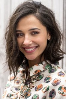Photo of Naomi Scott