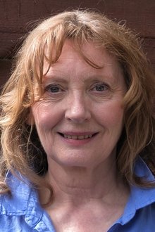 Photo of Lorraine Hilton