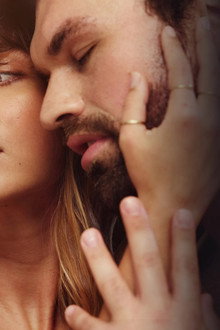 Love, Lies and Hybrids