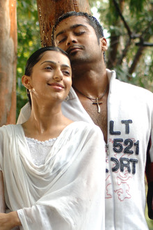 Sillunu Oru Kaadhal