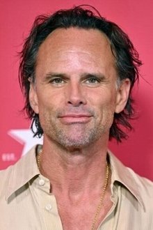Photo of Walton Goggins