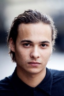 Photo of Frank Dillane