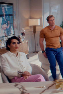 Glamorous - Season 1