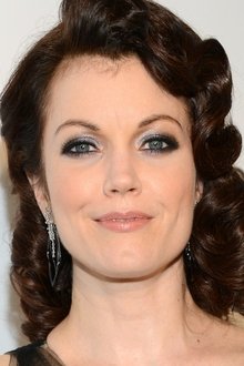 Photo of Bellamy Young
