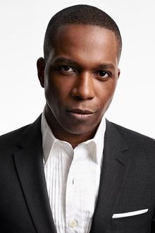 Photo of Leslie Odom Jr.