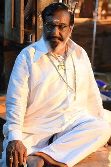 அன்பானவன் அசரதவன் அடங்காதவன்