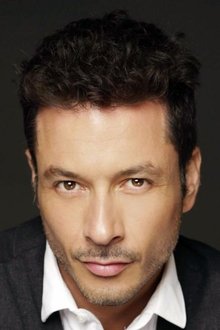 Photo of Raúl Méndez