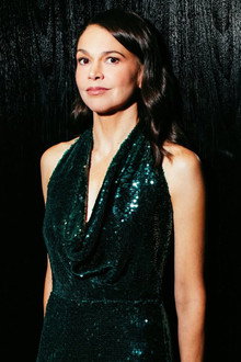 Photo of Sutton Foster