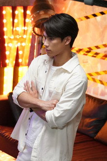 คนกลางแล้วไง