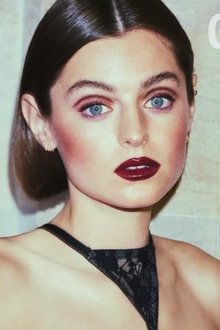 Photo of Emma Corrin