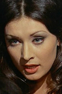 La bella Antonia, prima Monica e poi Dimonia