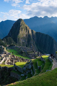 Skeletons of the Inca Rebellion