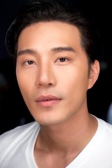 Photo of Thassapak Hsu