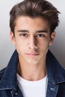 Photo of Georgie Farmer