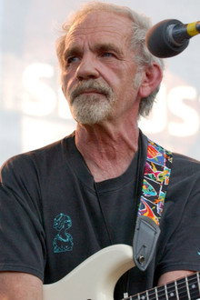 J. J. Cale: To Tulsa And Back (On Tour with J. J. Cale)