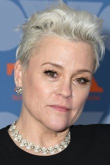 Photo of Christine Elise