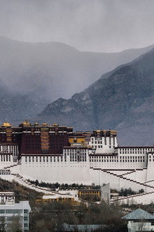 Undercover in Tibet