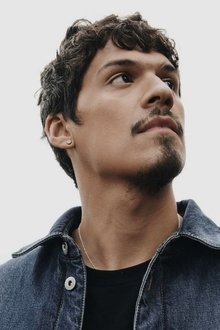 Photo of Omar Apollo