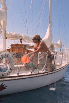 Twenty Eight Feet: Life on a Little Wooden Boat